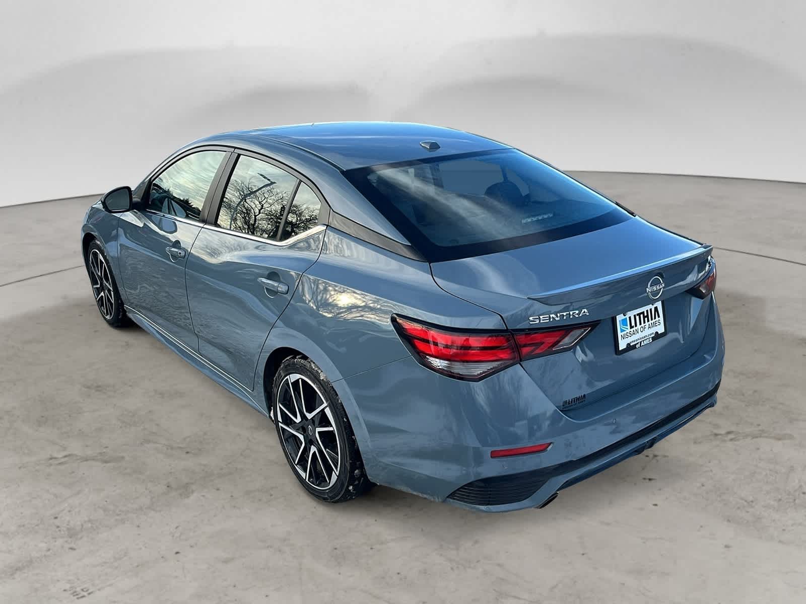 Thumbnail: 2024 Nissan Sentra - 4