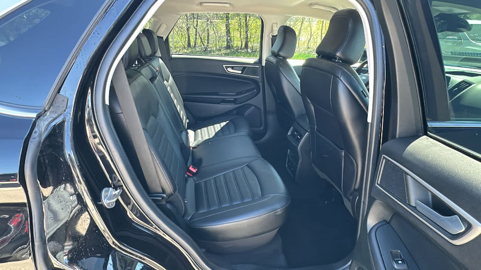 Thumbnail: 2023 Ford Edge - 10