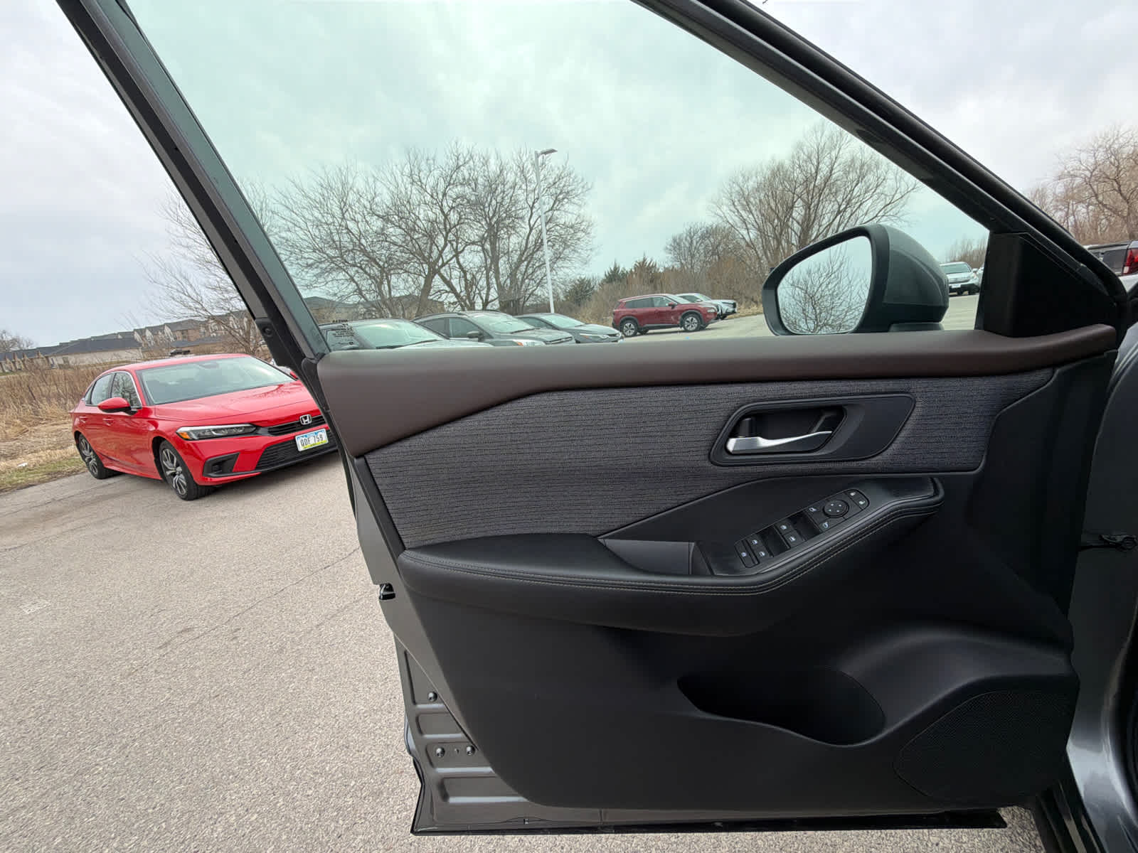 Thumbnail: 2021 Nissan Rogue - 15