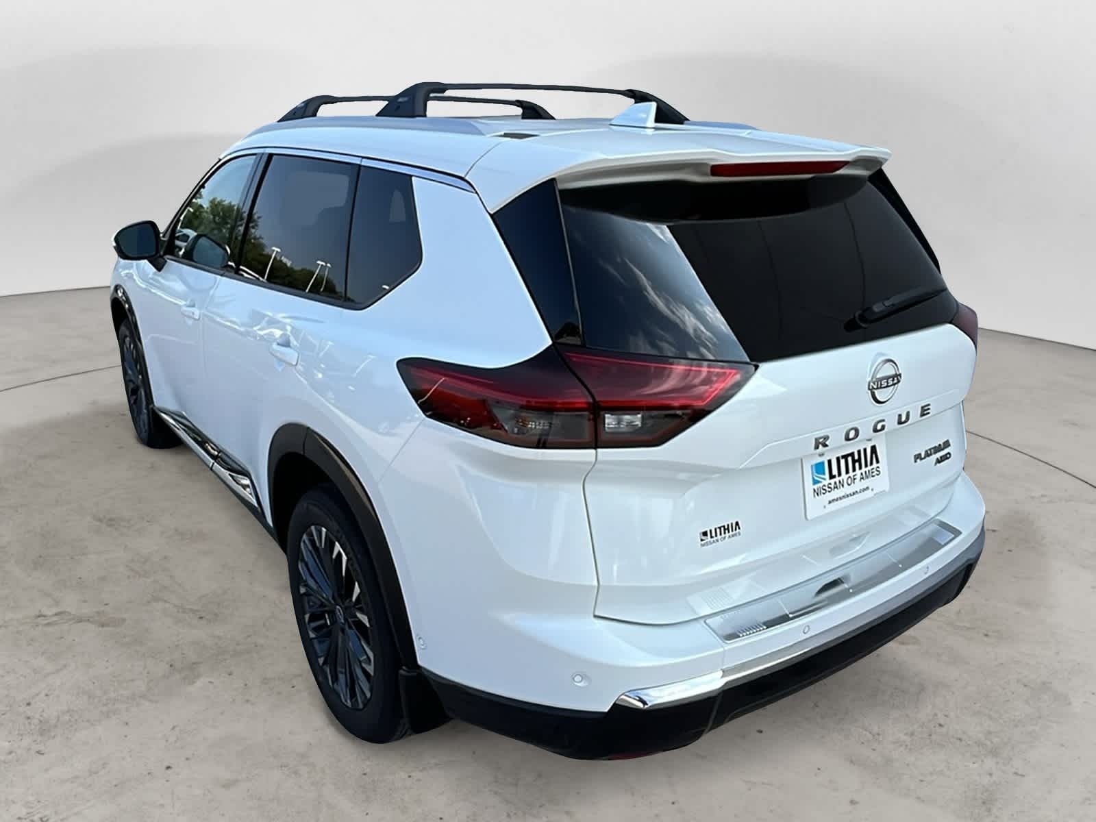 Thumbnail: 2026 Nissan Rogue - 3