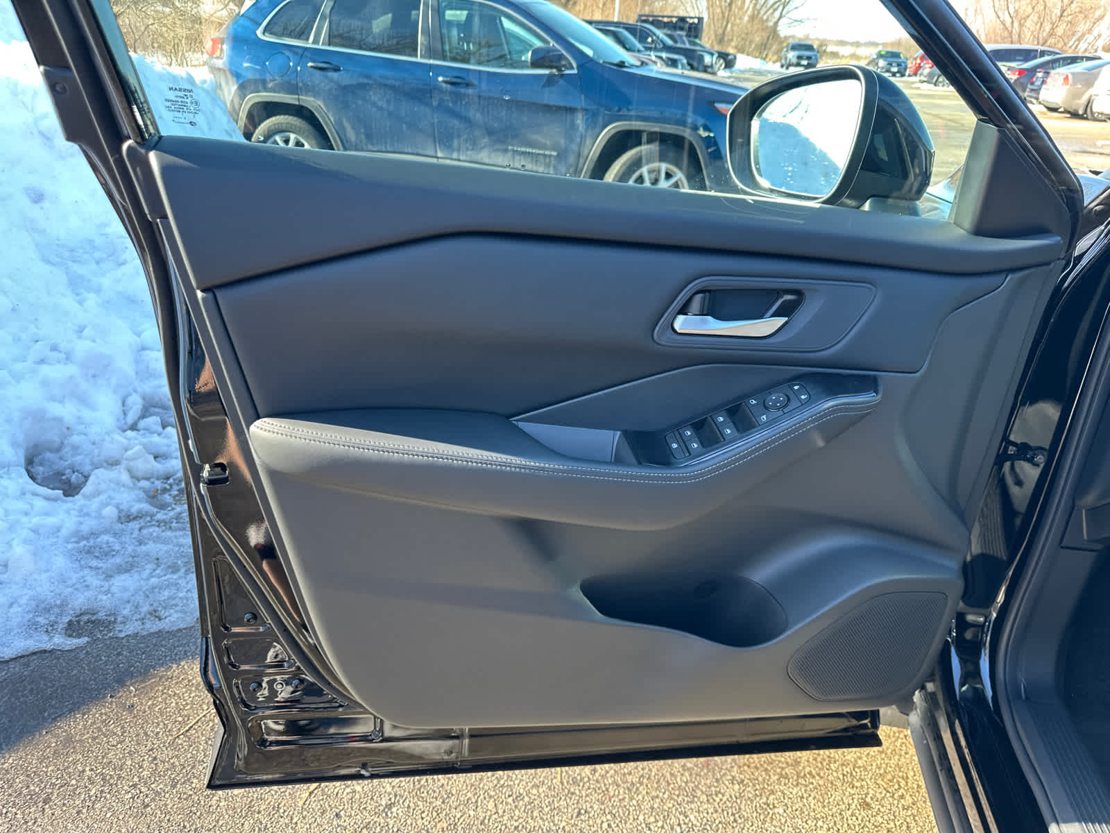 Thumbnail: 2026 Nissan Rogue - 15