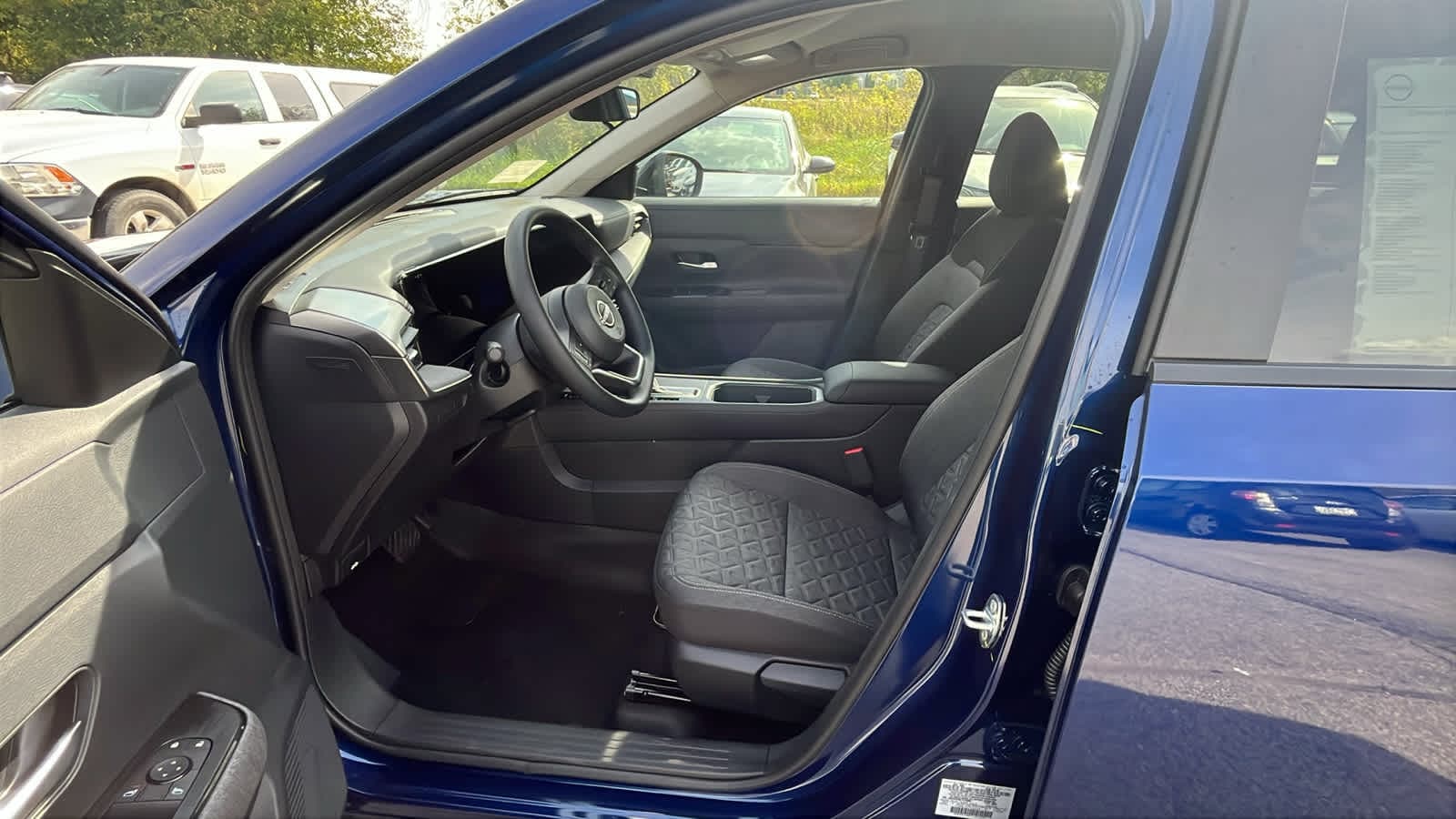 Thumbnail: 2026 Nissan Kicks - 16