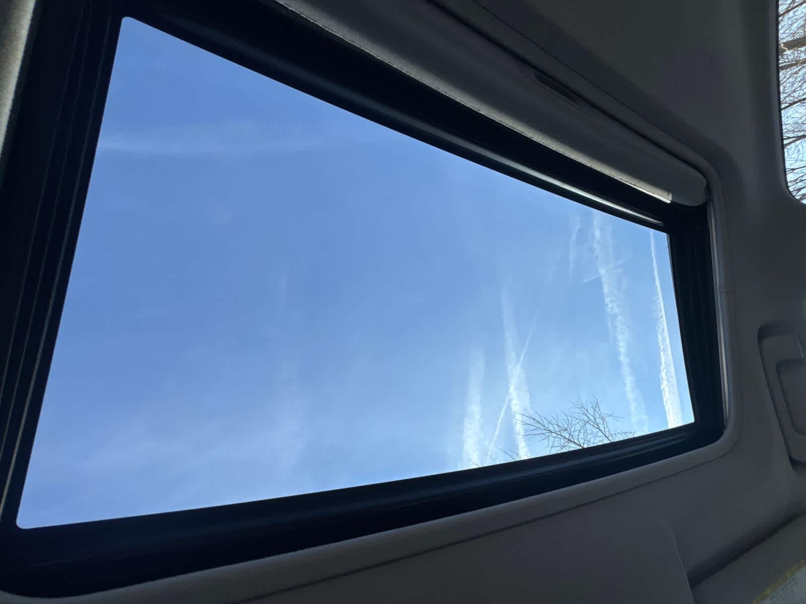 Thumbnail: 2013 Toyota RAV4 - 20