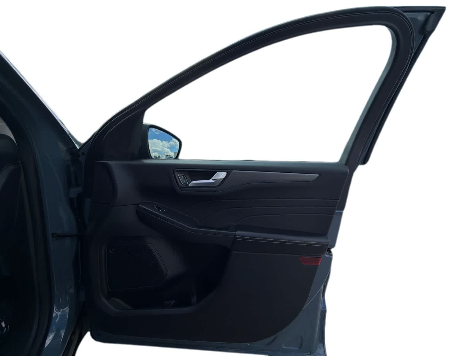 Thumbnail: 2023 Ford Escape - 7