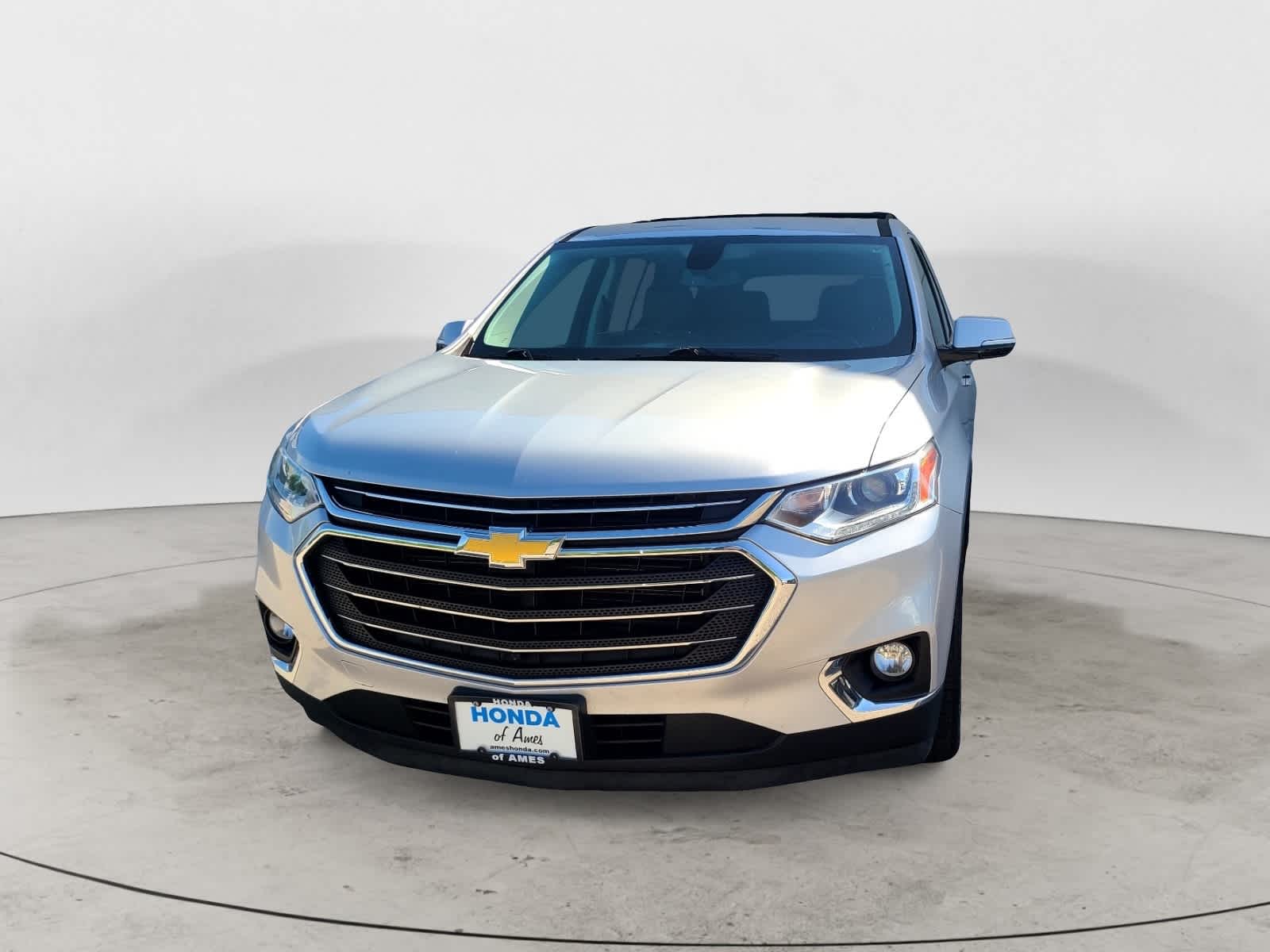 Thumbnail: 2019 Chevrolet Traverse - 2