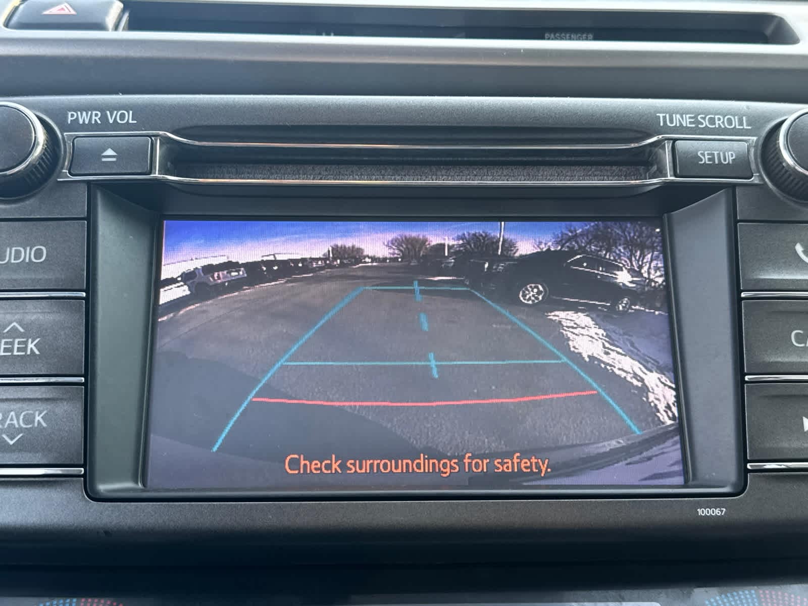 Thumbnail: 2013 Toyota RAV4 - 19