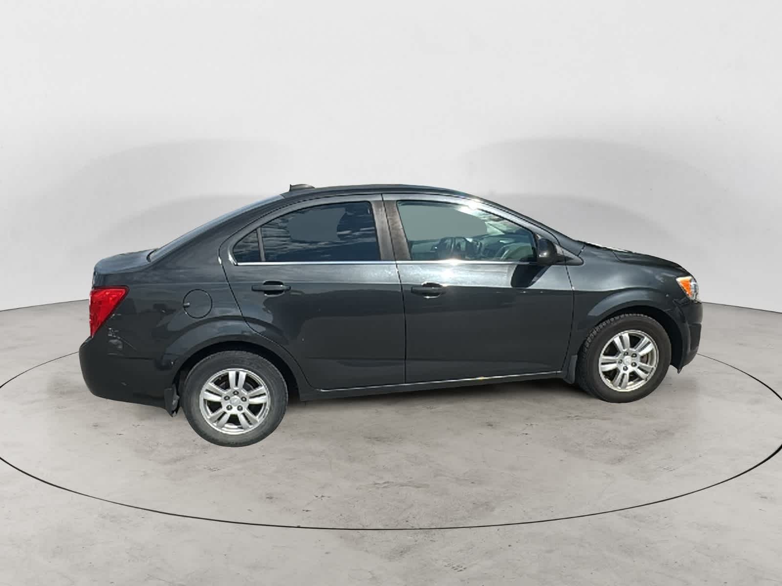 Thumbnail: 2015 Chevrolet Sonic - 5