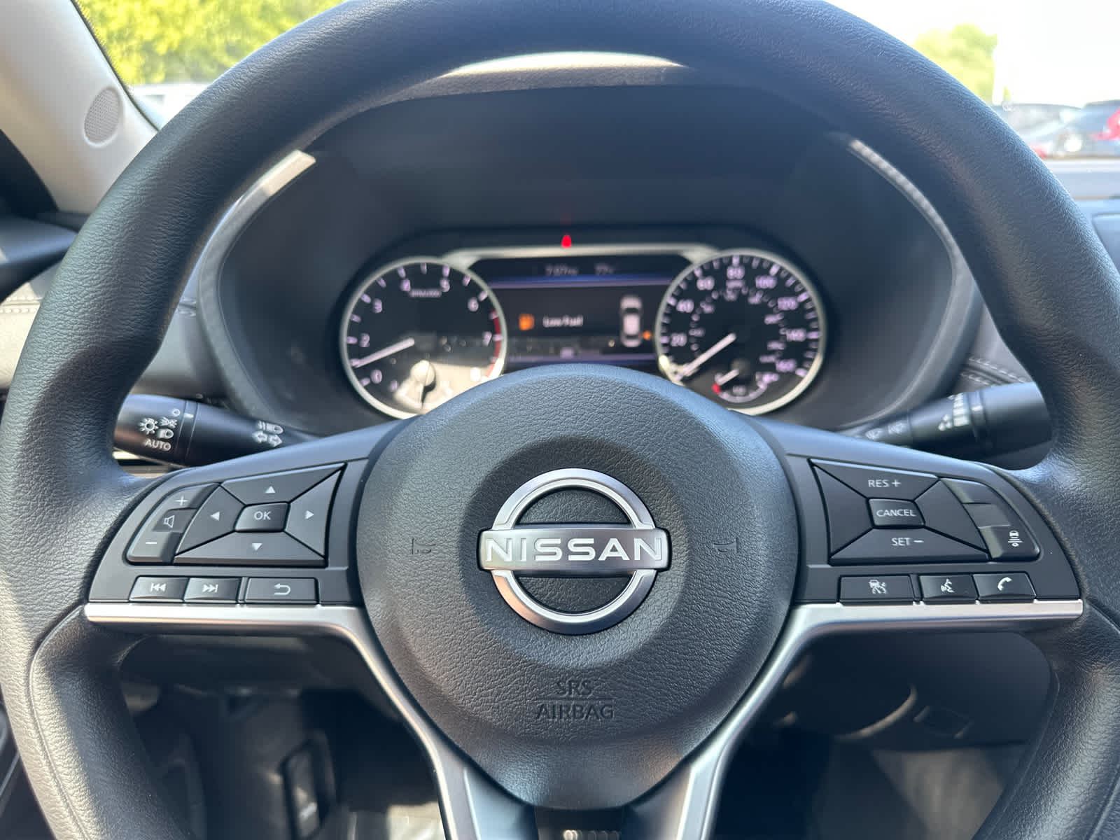 Thumbnail: 2025 Nissan Sentra - 18