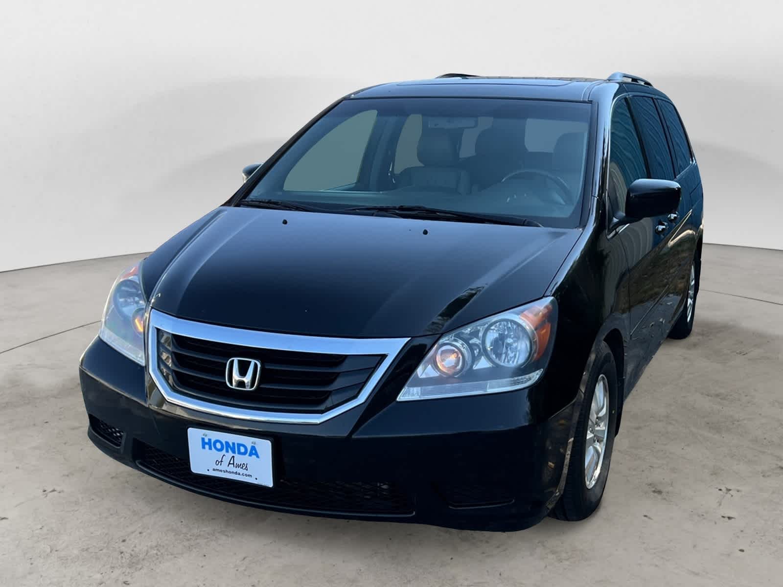 Thumbnail: 2010 Honda Odyssey - 1