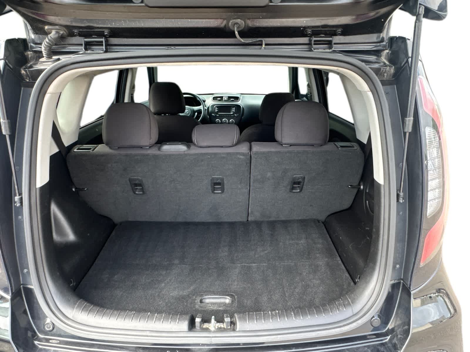 Thumbnail: 2017 Kia Soul - 14