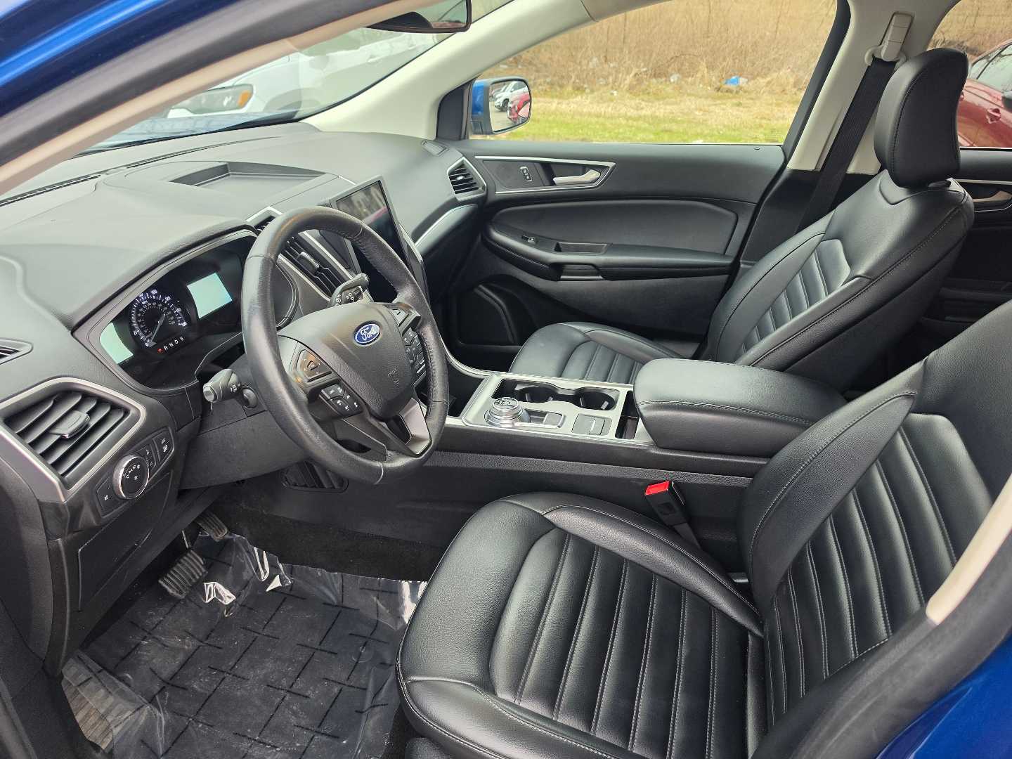 Thumbnail: 2022 Ford Edge - 8