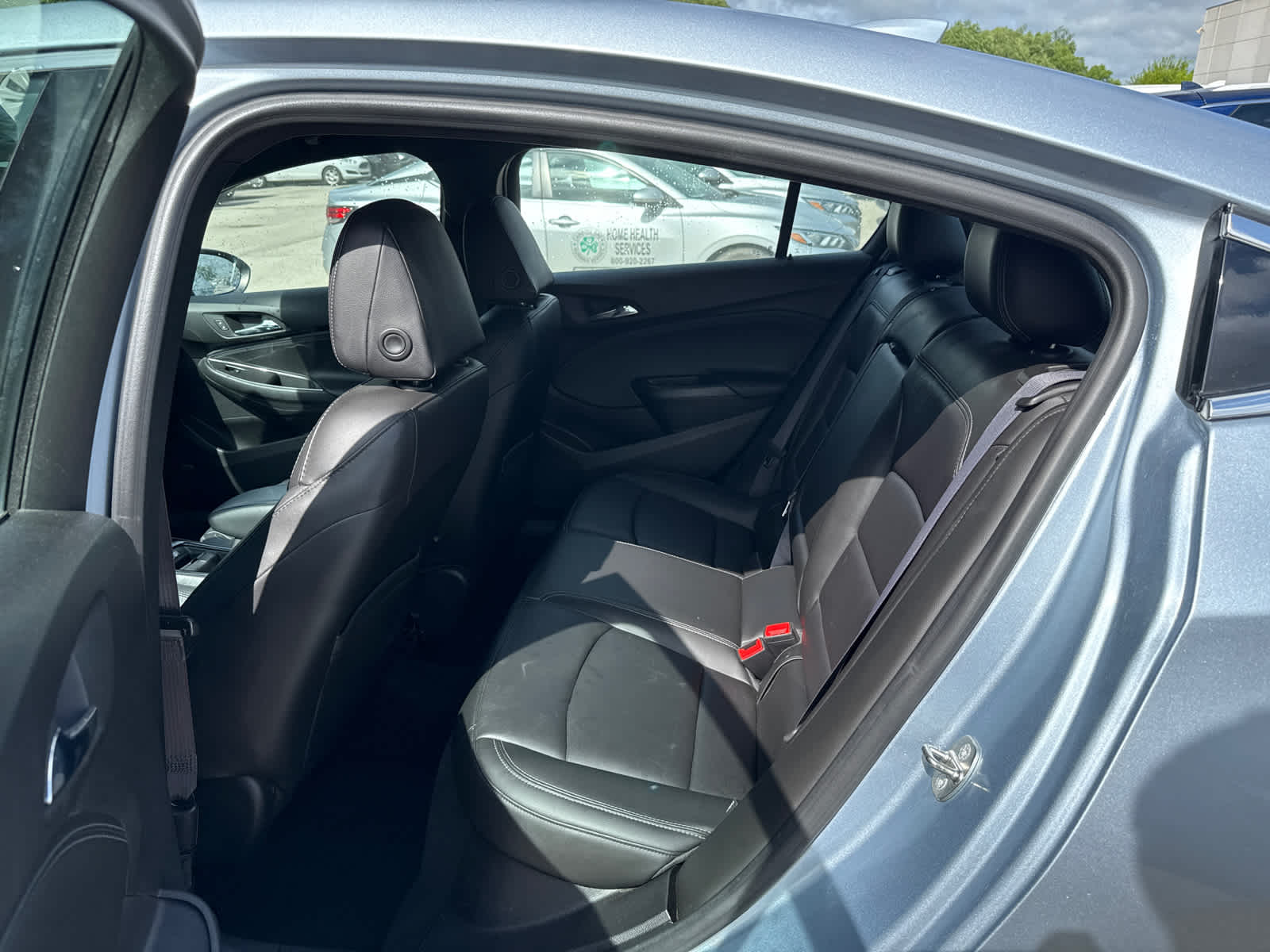 Thumbnail: 2017 Chevrolet Cruze - 14