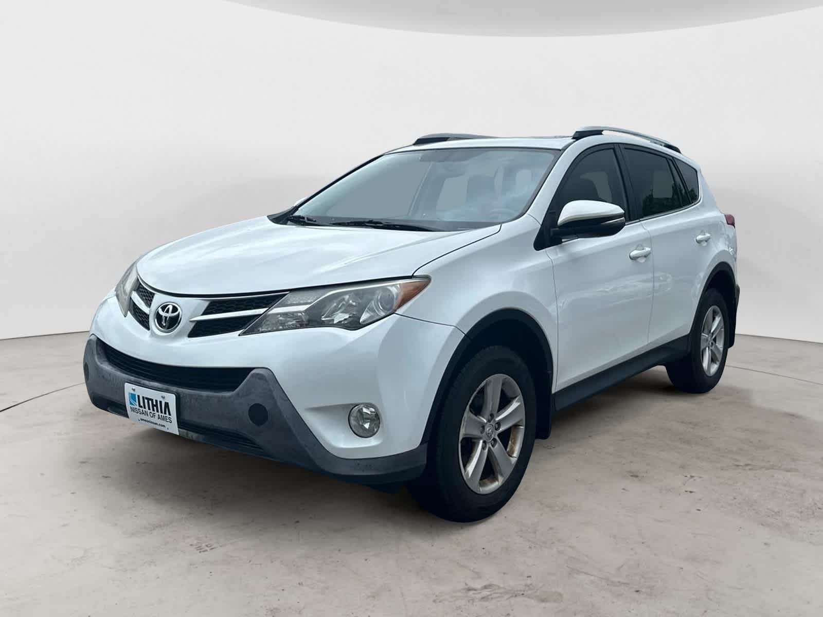 Thumbnail: 2014 Toyota RAV4 - 1