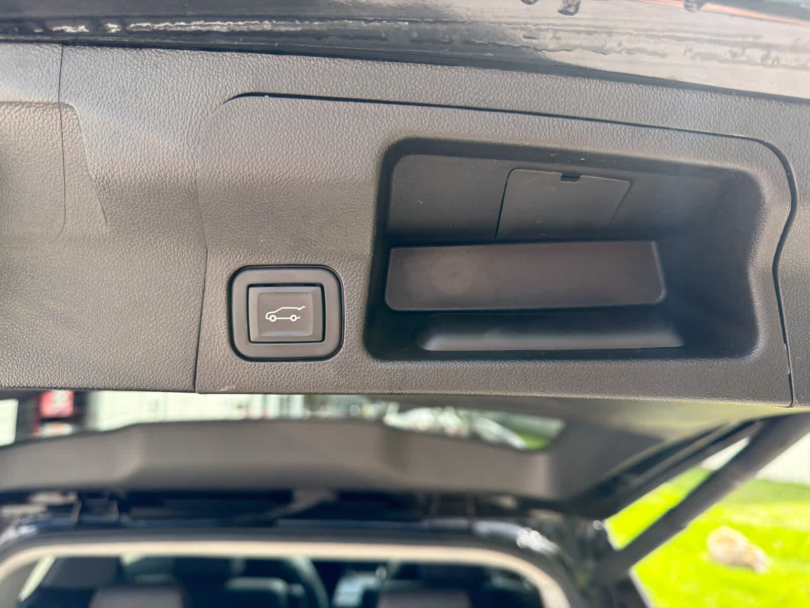 Thumbnail: 2023 GMC Acadia - 15