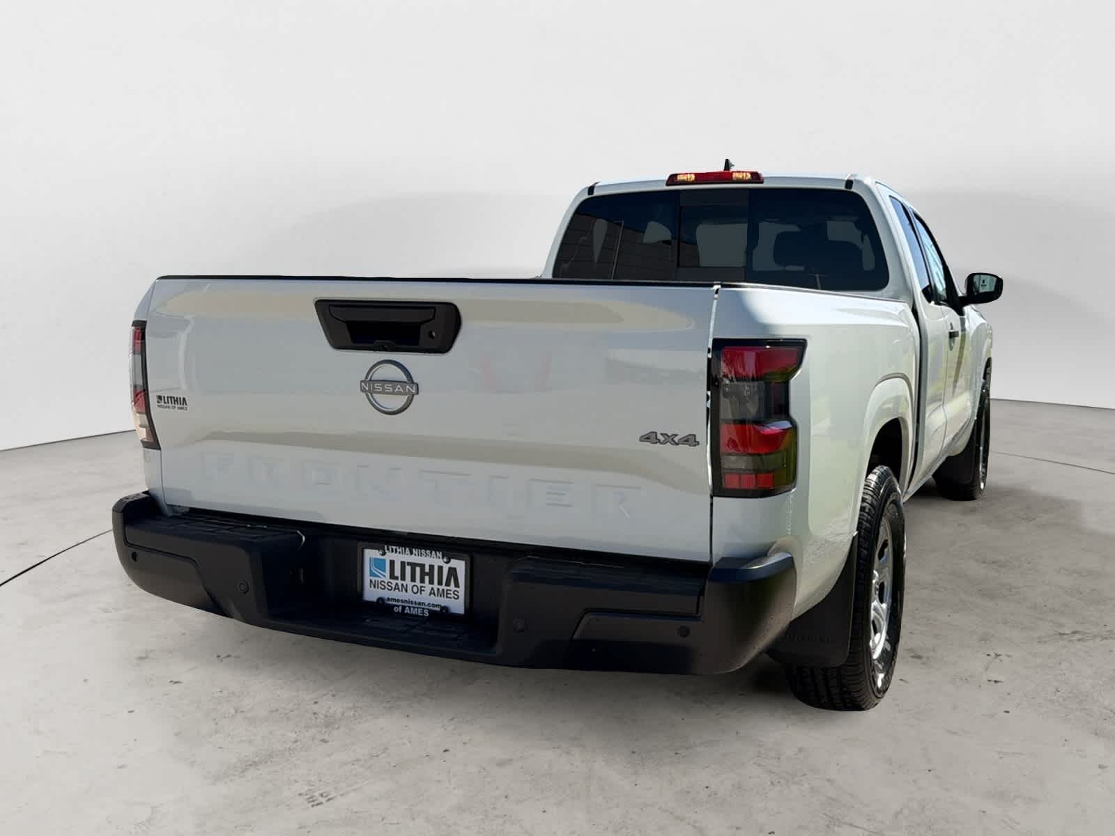 Thumbnail: 2026 Nissan Frontier - 4