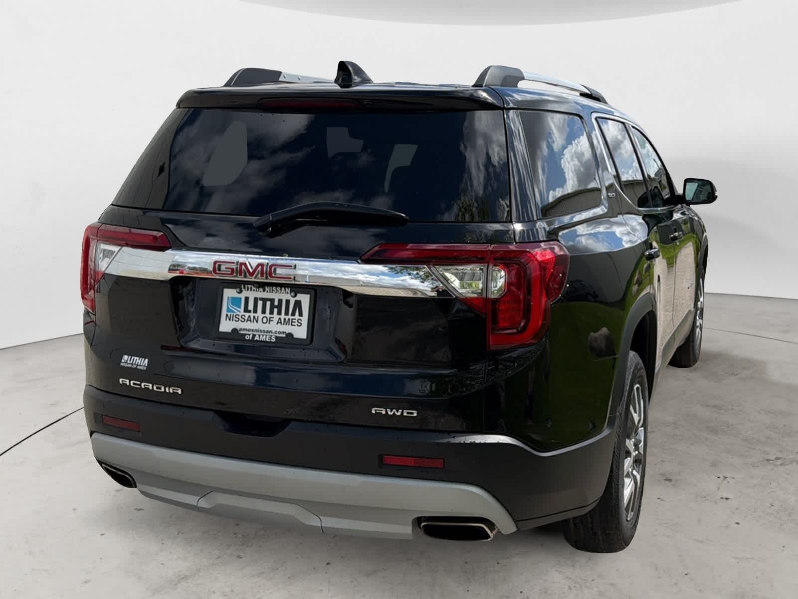 Thumbnail: 2023 GMC Acadia - 4