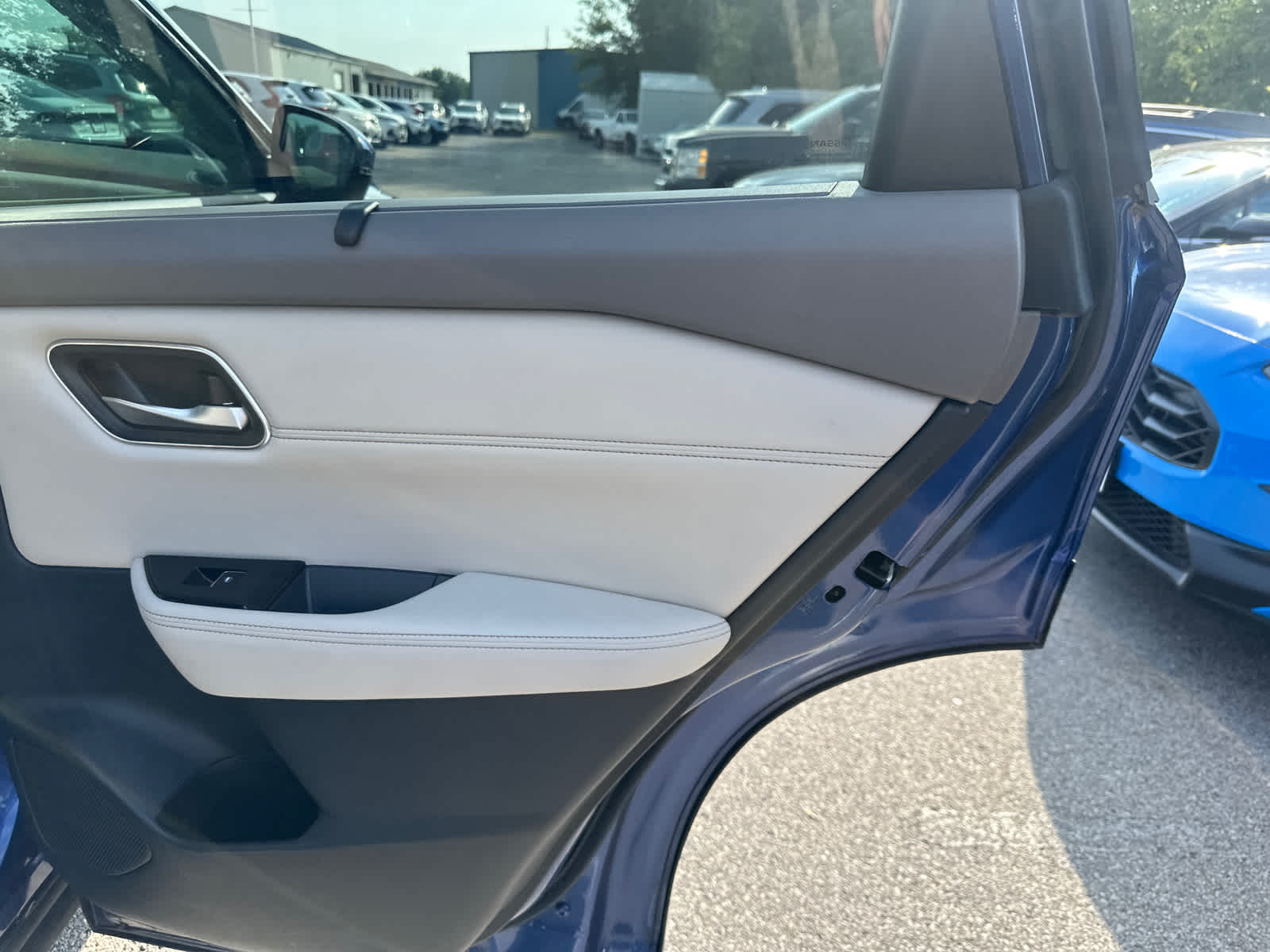 Thumbnail: 2021 Nissan Rogue - 8