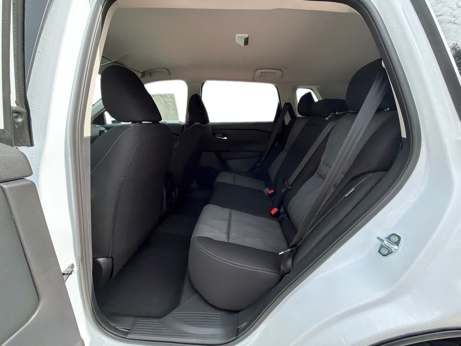 Thumbnail: 2026 Nissan Rogue - 15