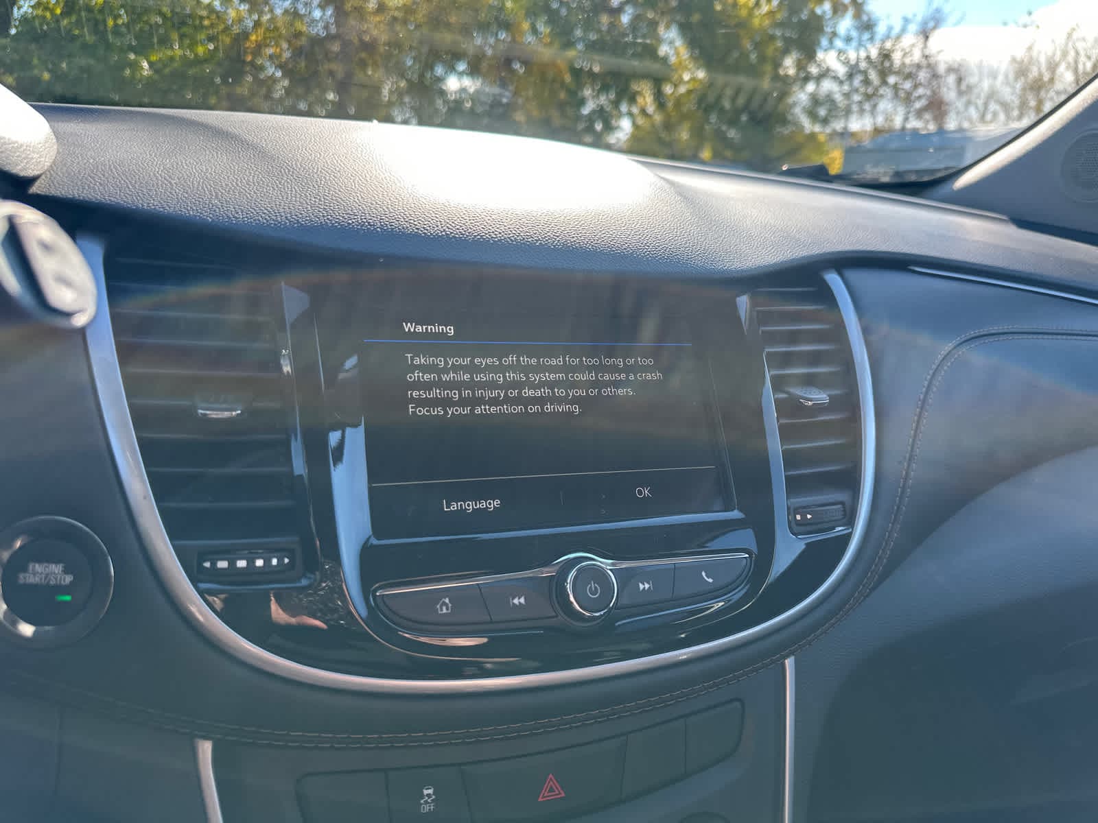 Thumbnail: 2019 Chevrolet Trax - 21