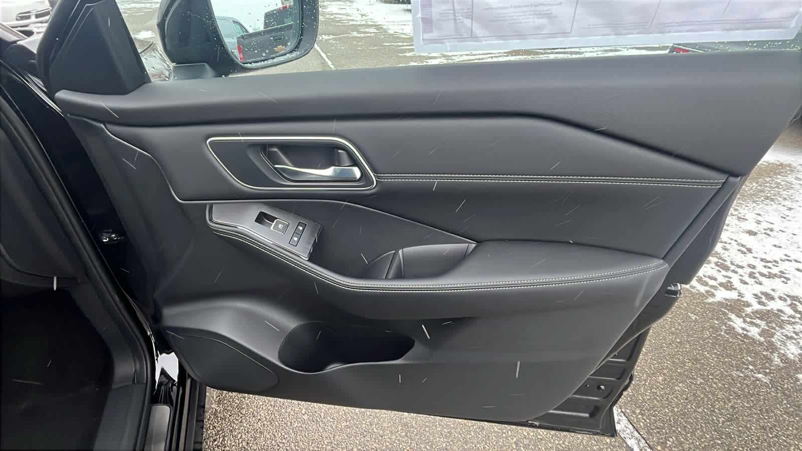 Thumbnail: 2026 Nissan Rogue - 8