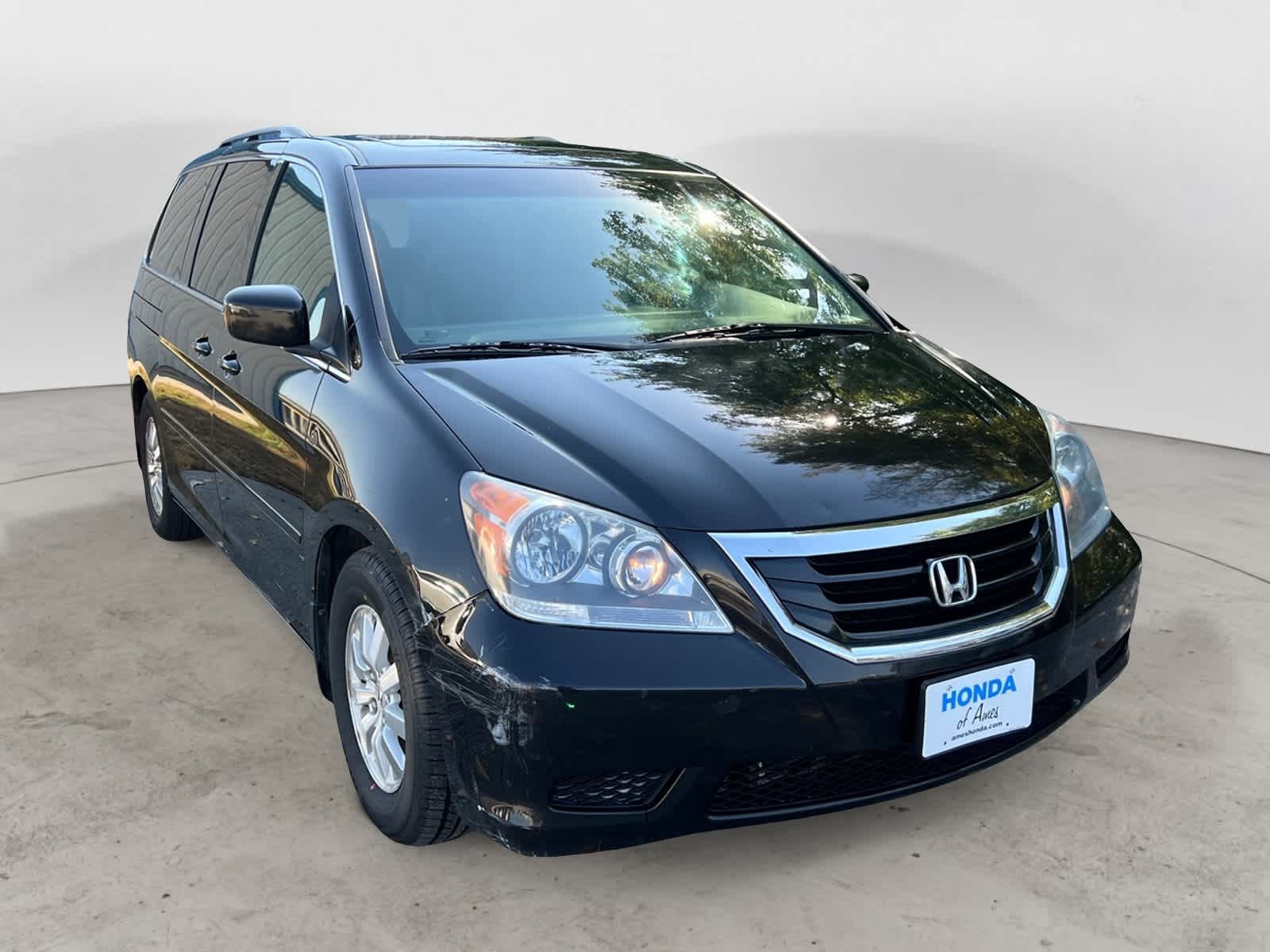Thumbnail: 2010 Honda Odyssey - 4