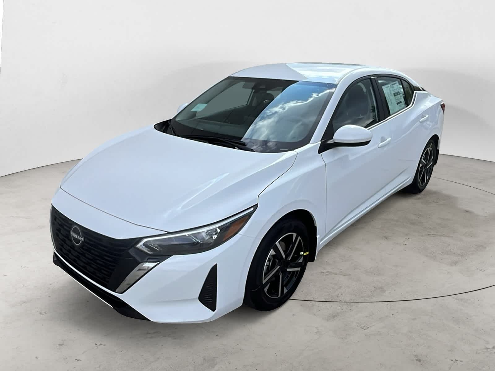 Thumbnail: 2025 Nissan Sentra - 2