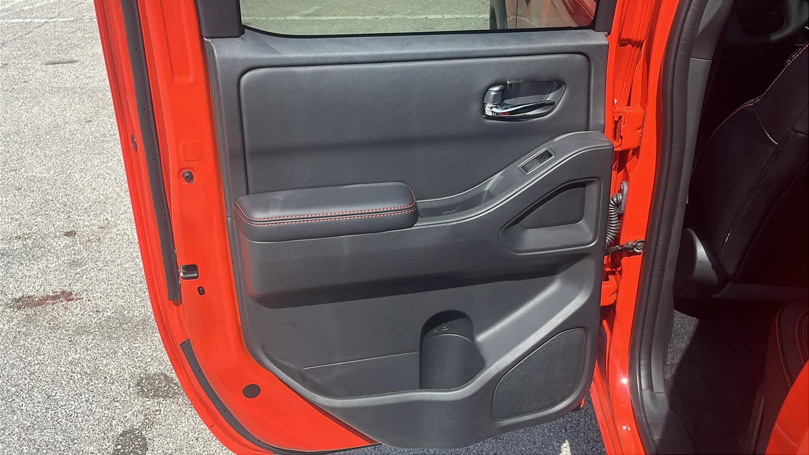 Thumbnail: 2025 Nissan Frontier - 13