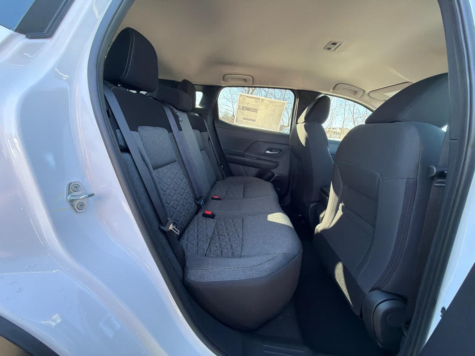 Thumbnail: 2026 Nissan Kicks - 10