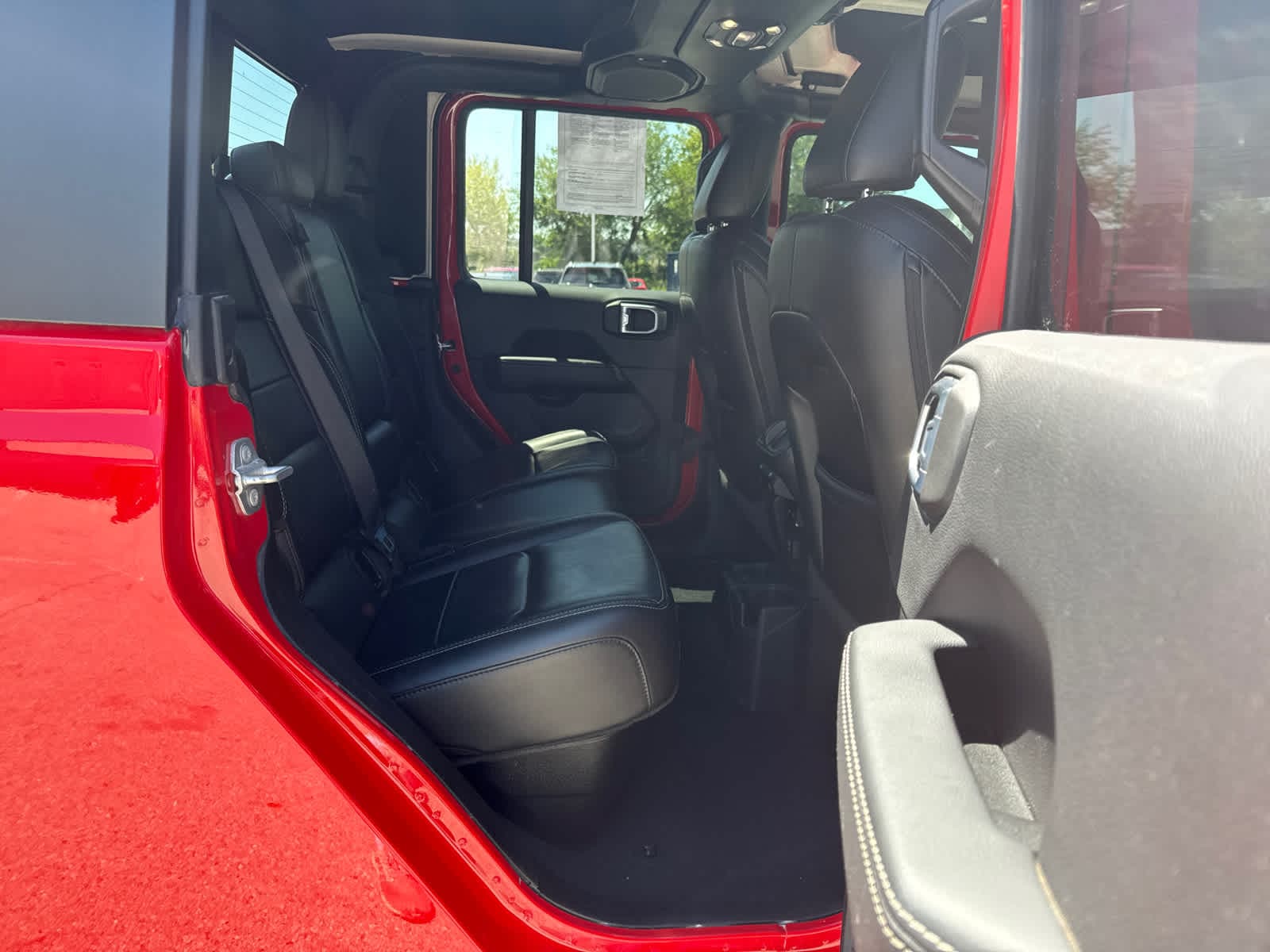 Thumbnail: 2022 Jeep Gladiator - 24