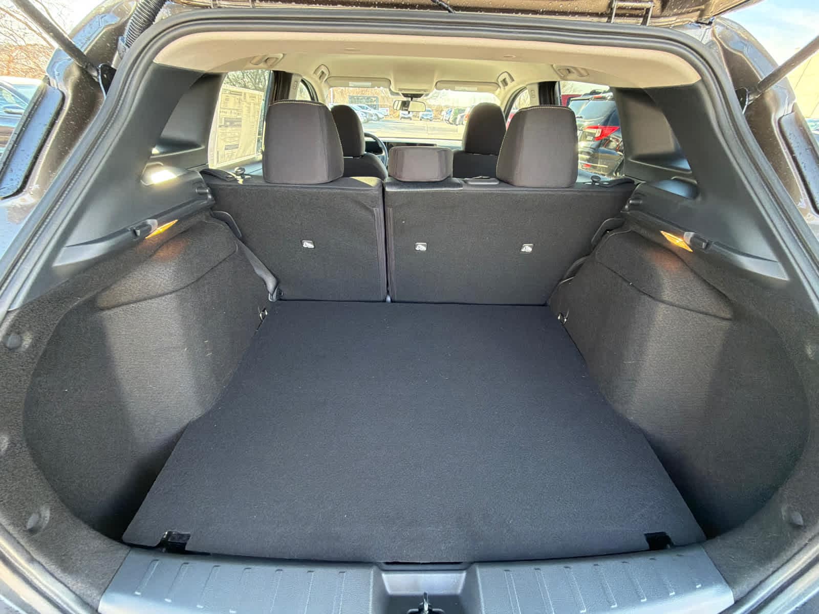 Thumbnail: 2026 Nissan Kicks - 12