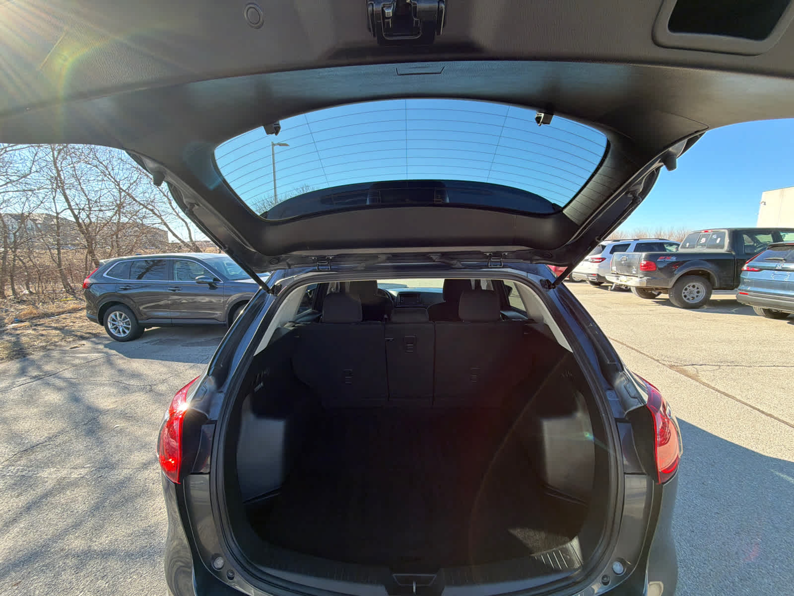 Thumbnail: 2015 Mazda CX-5 - 12