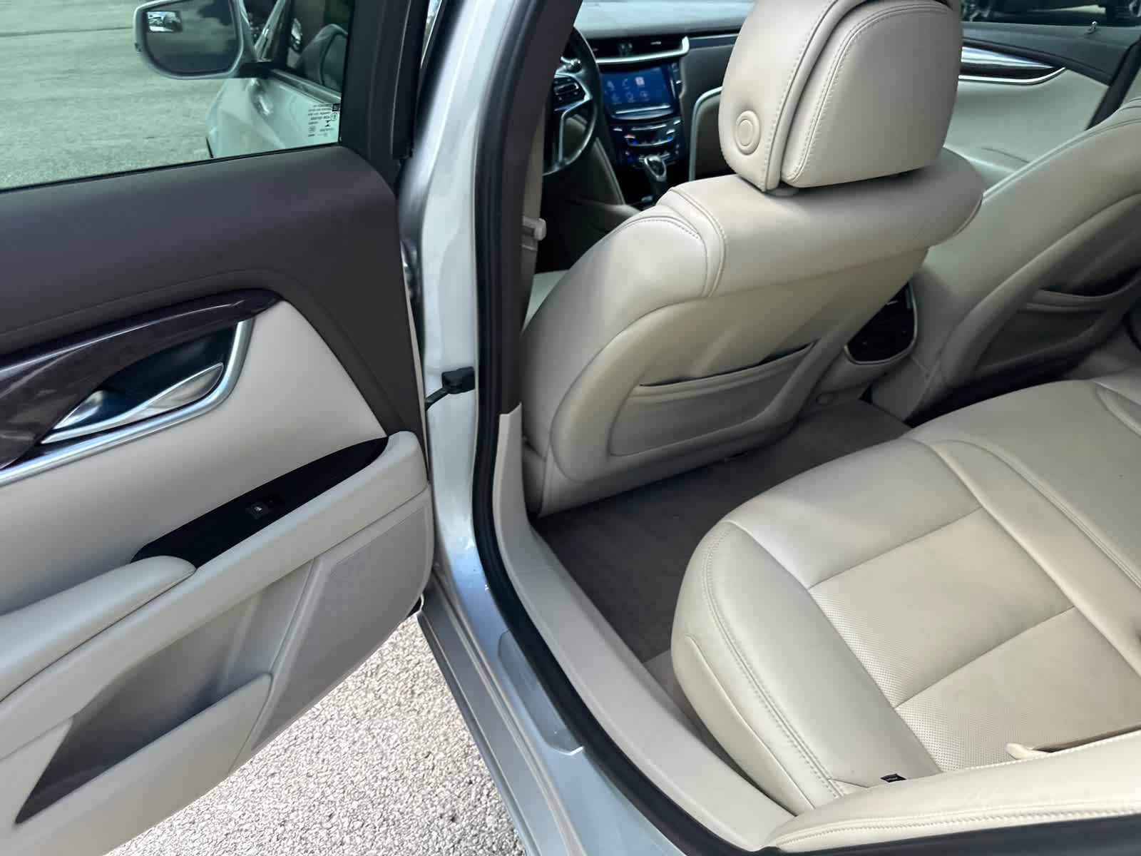 Thumbnail: 2014 Cadillac XTS - 17
