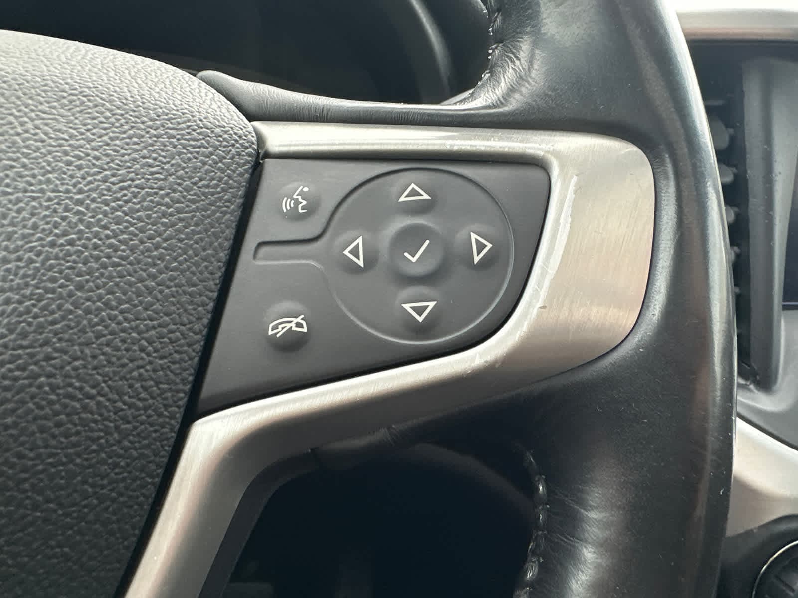 Thumbnail: 2019 GMC Acadia - 27