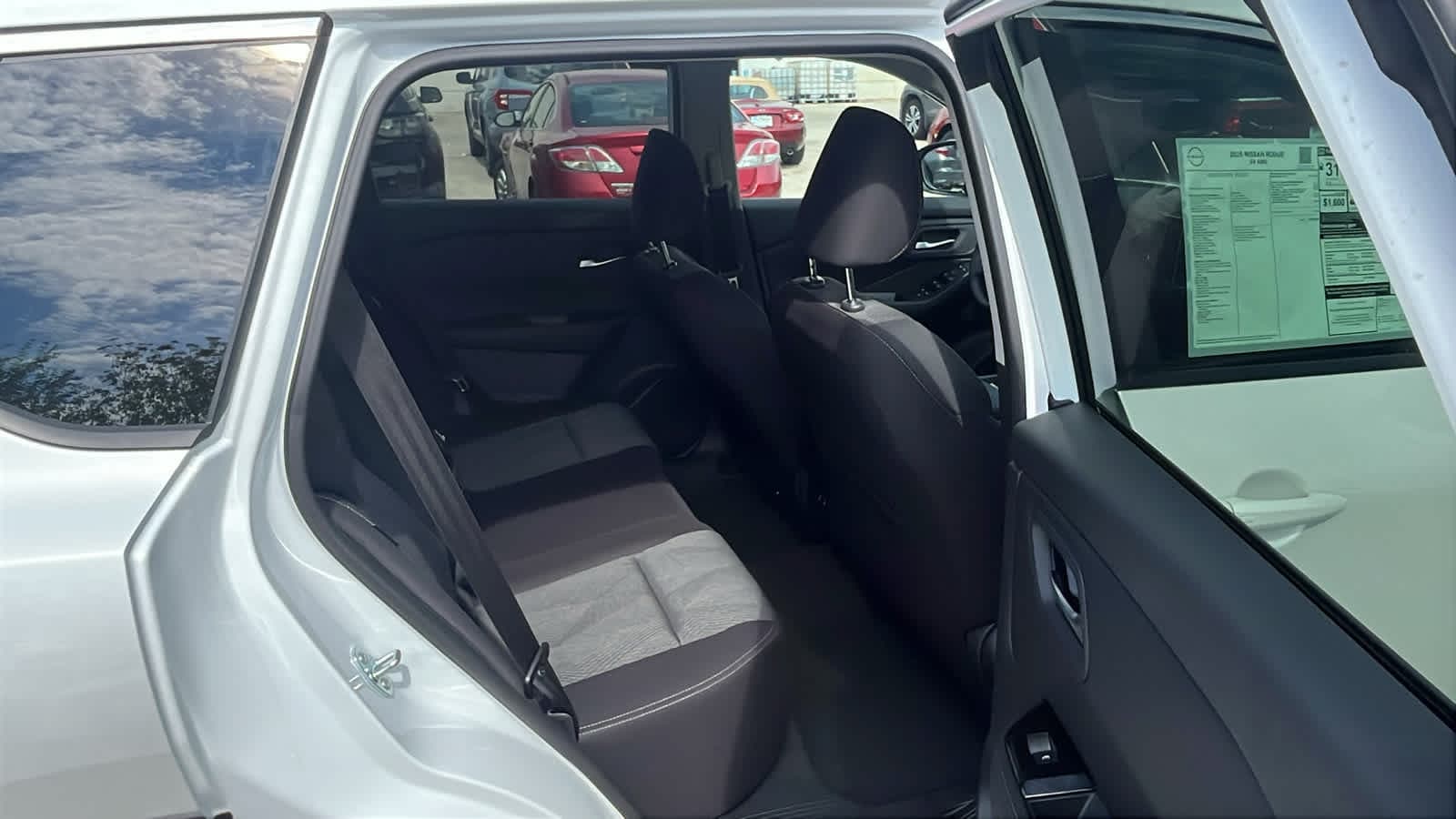 Thumbnail: 2026 Nissan Rogue - 9