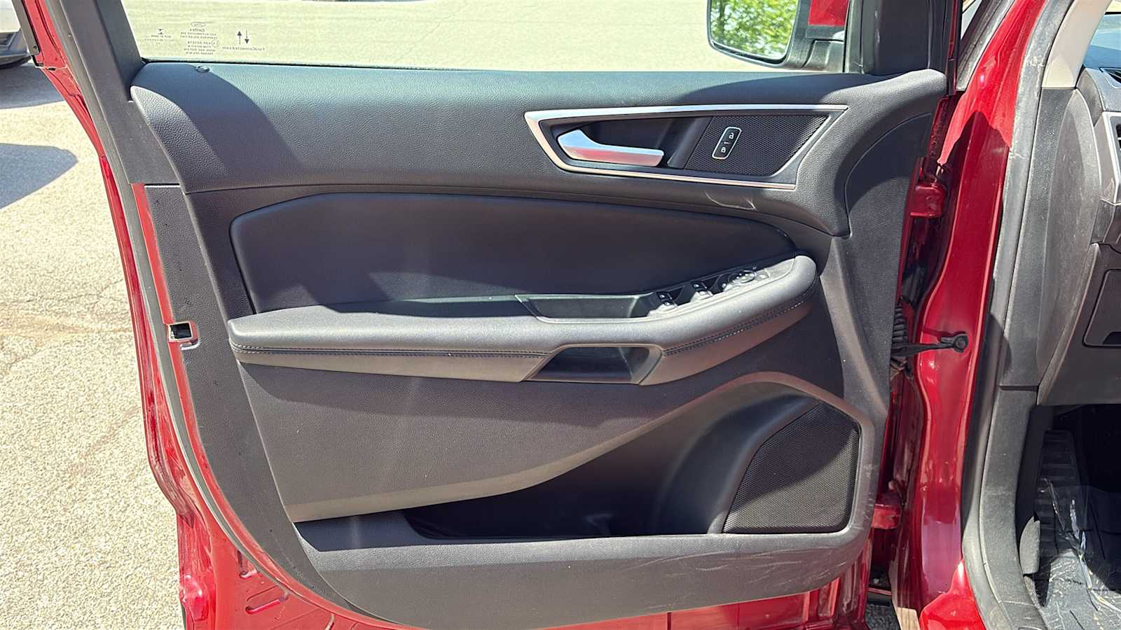 Thumbnail: 2021 Ford Edge - 9