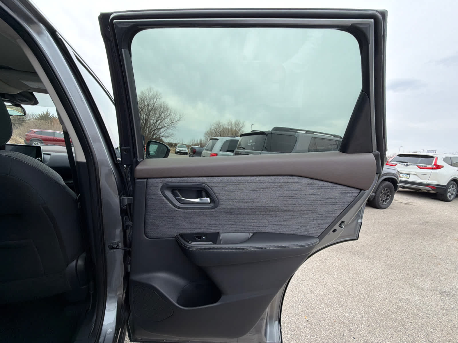 Thumbnail: 2021 Nissan Rogue - 9