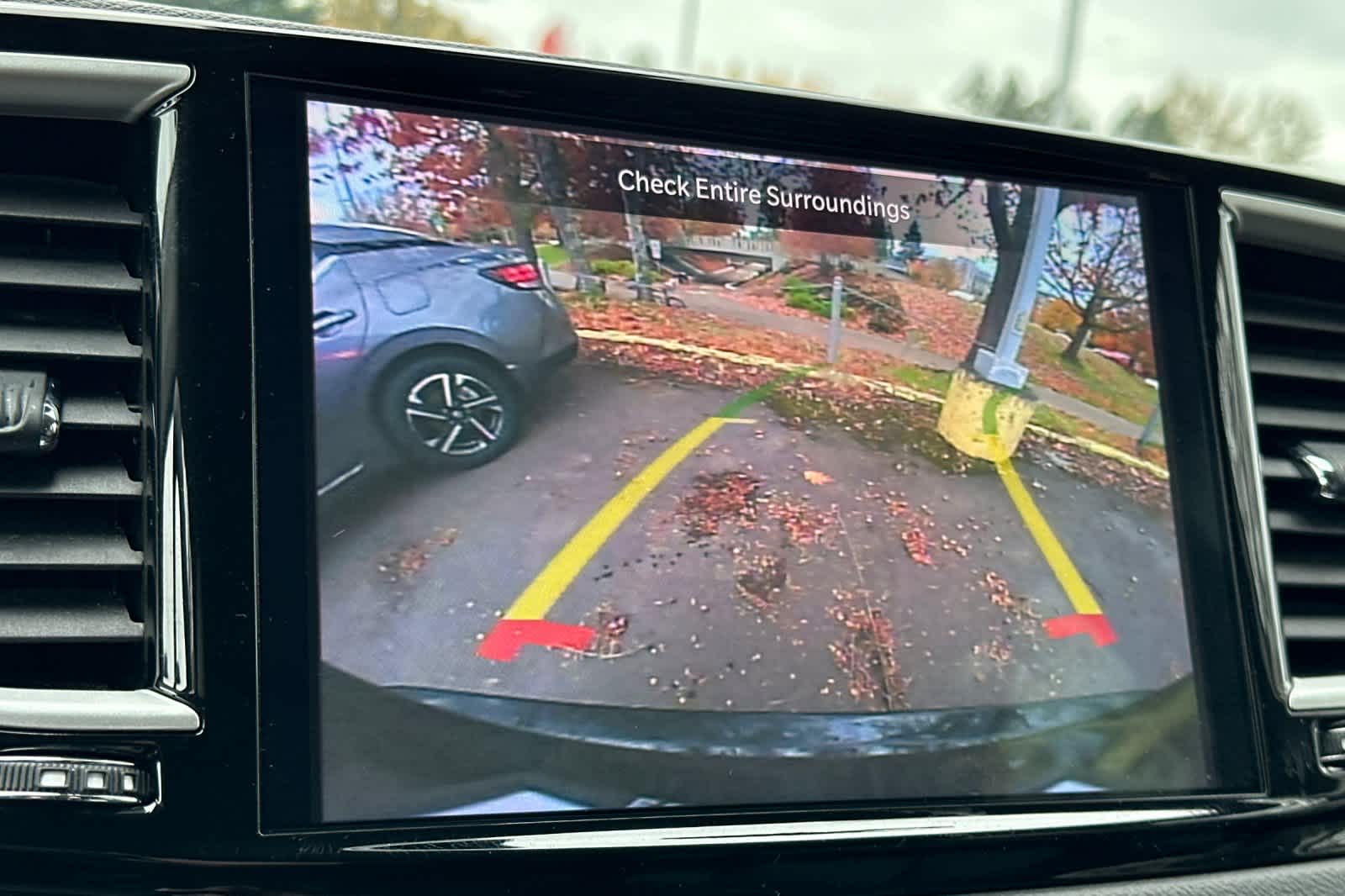 Thumbnail: 2024 Chrysler Pacifica - 20