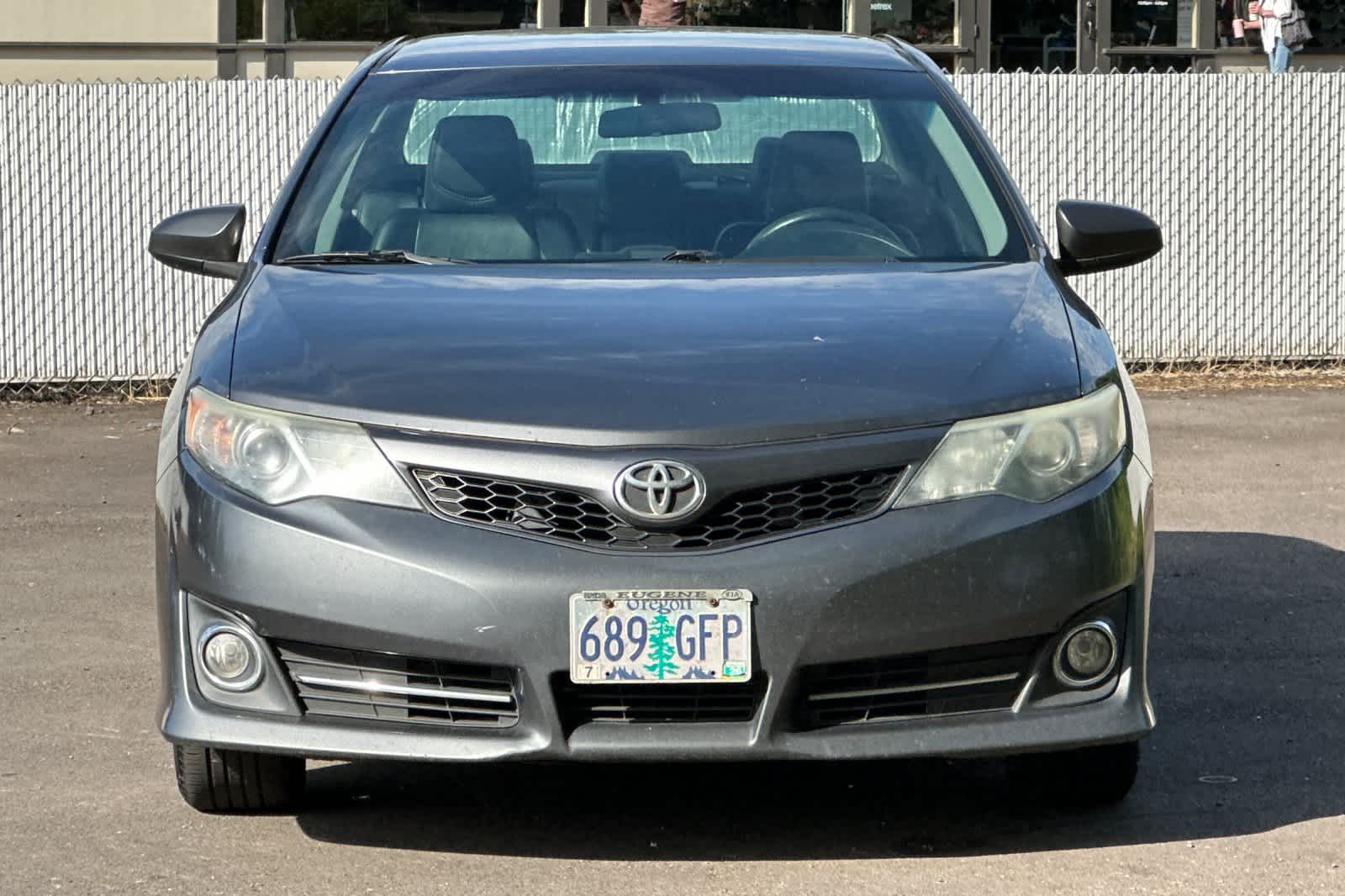 Thumbnail: 2013 Toyota Camry - 10