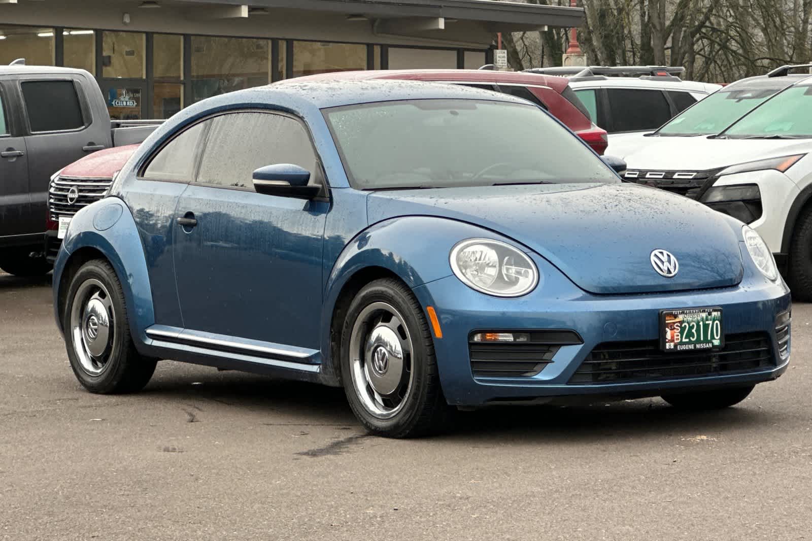 Thumbnail: 2017 Volkswagen Beetle - 9