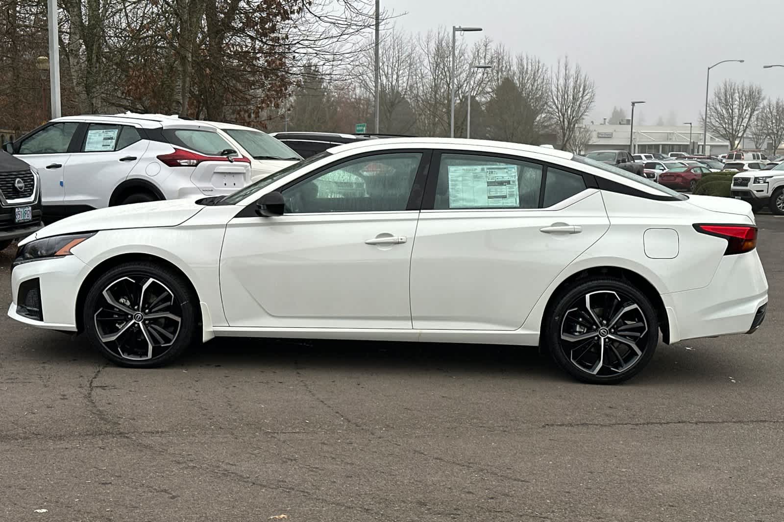 Thumbnail: 2025 Nissan Altima - 5