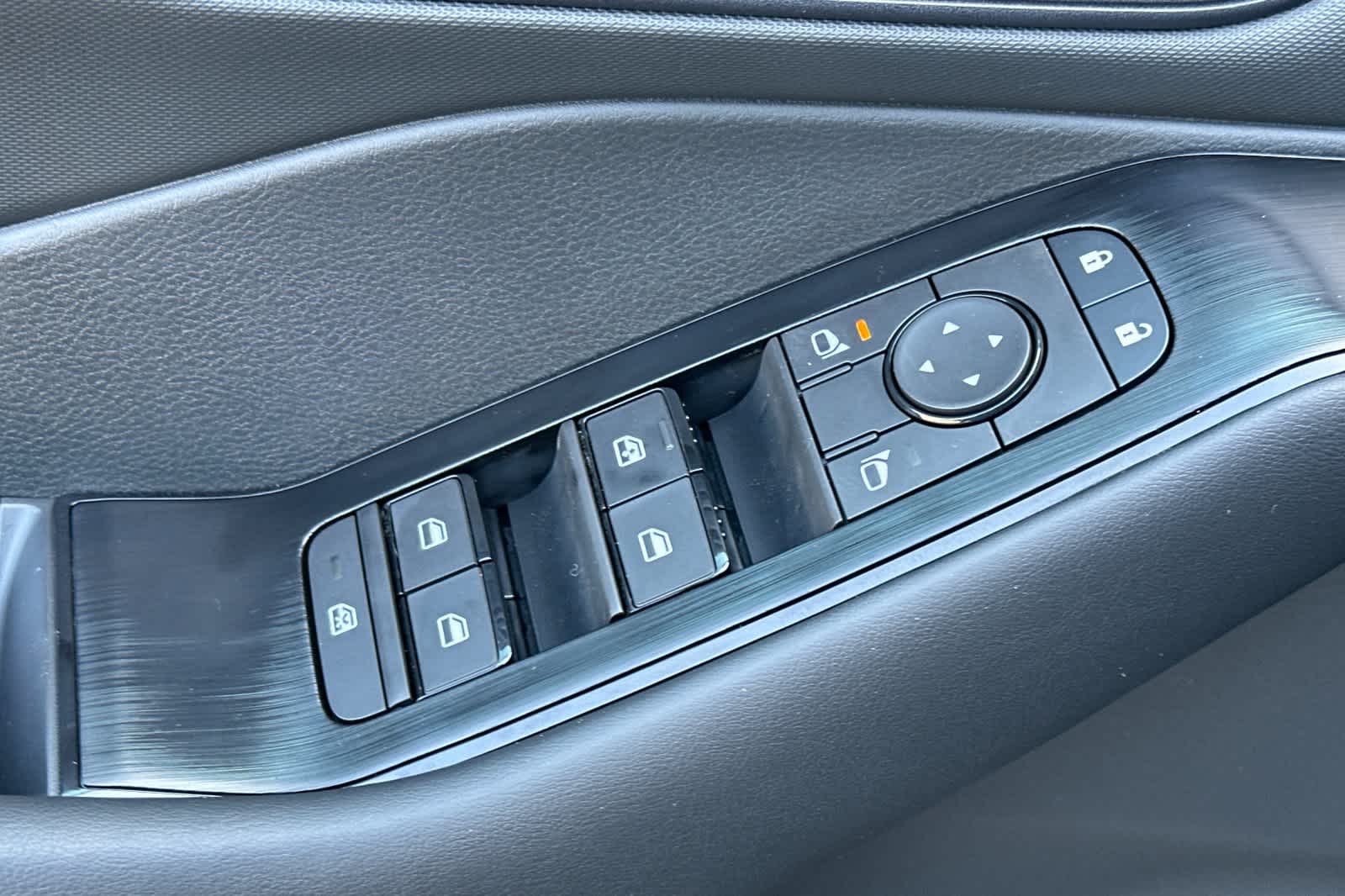 Thumbnail: 2025 Nissan Rogue - 13