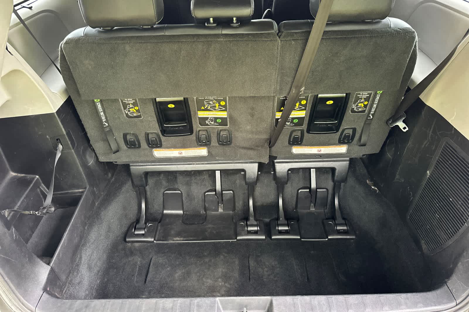 Thumbnail: 2015 Toyota Sienna - 16