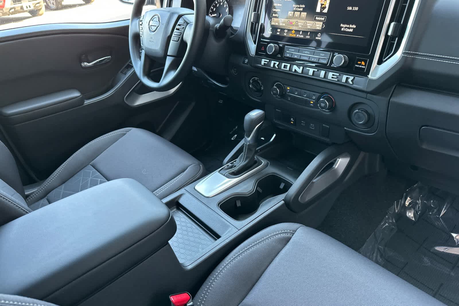Thumbnail: 2025 Nissan Frontier - 15