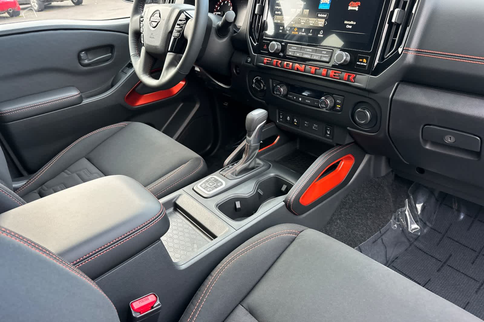 Thumbnail: 2026 Nissan Frontier - 15