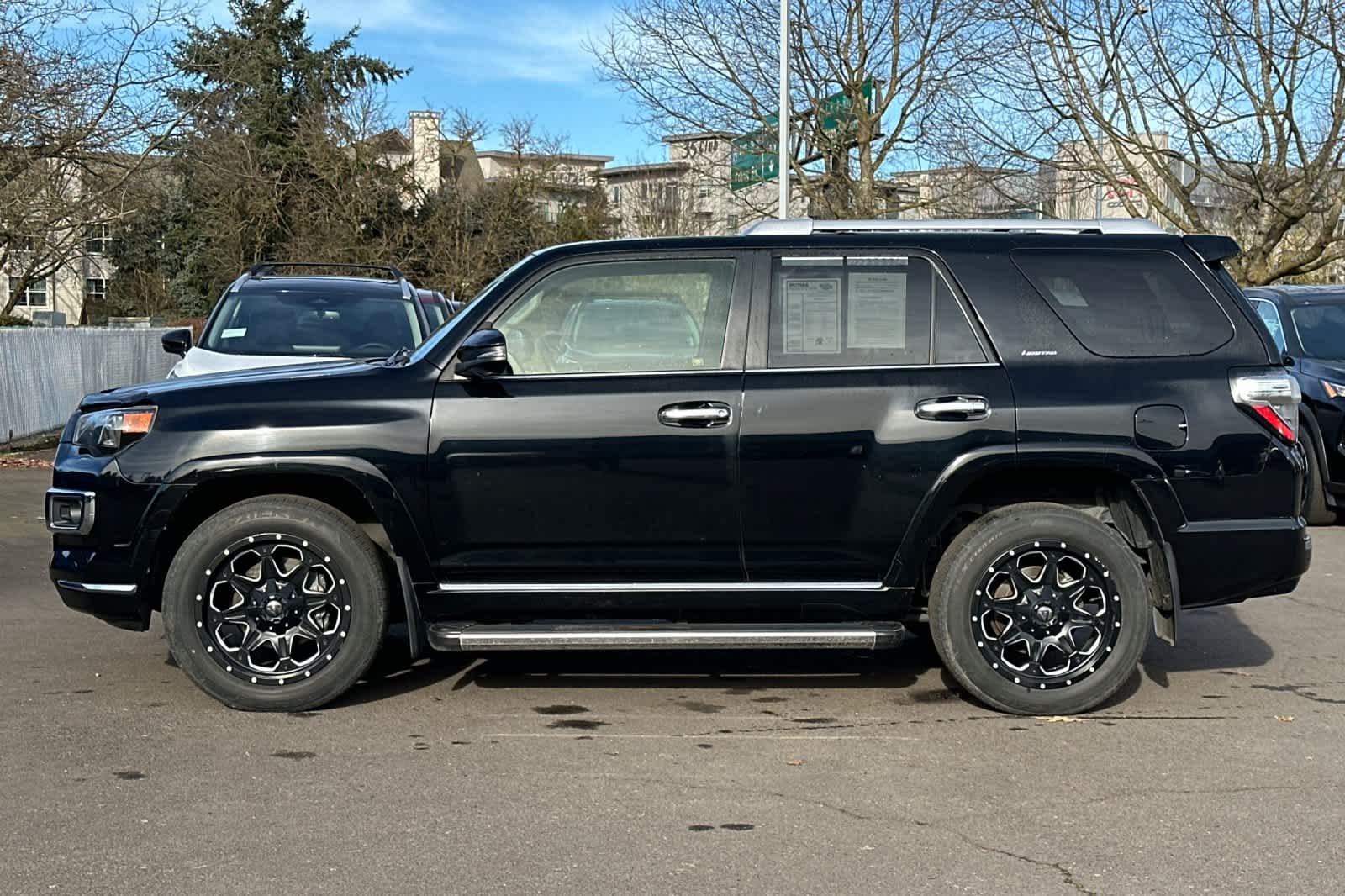 Thumbnail: 2018 Toyota 4Runner - 5