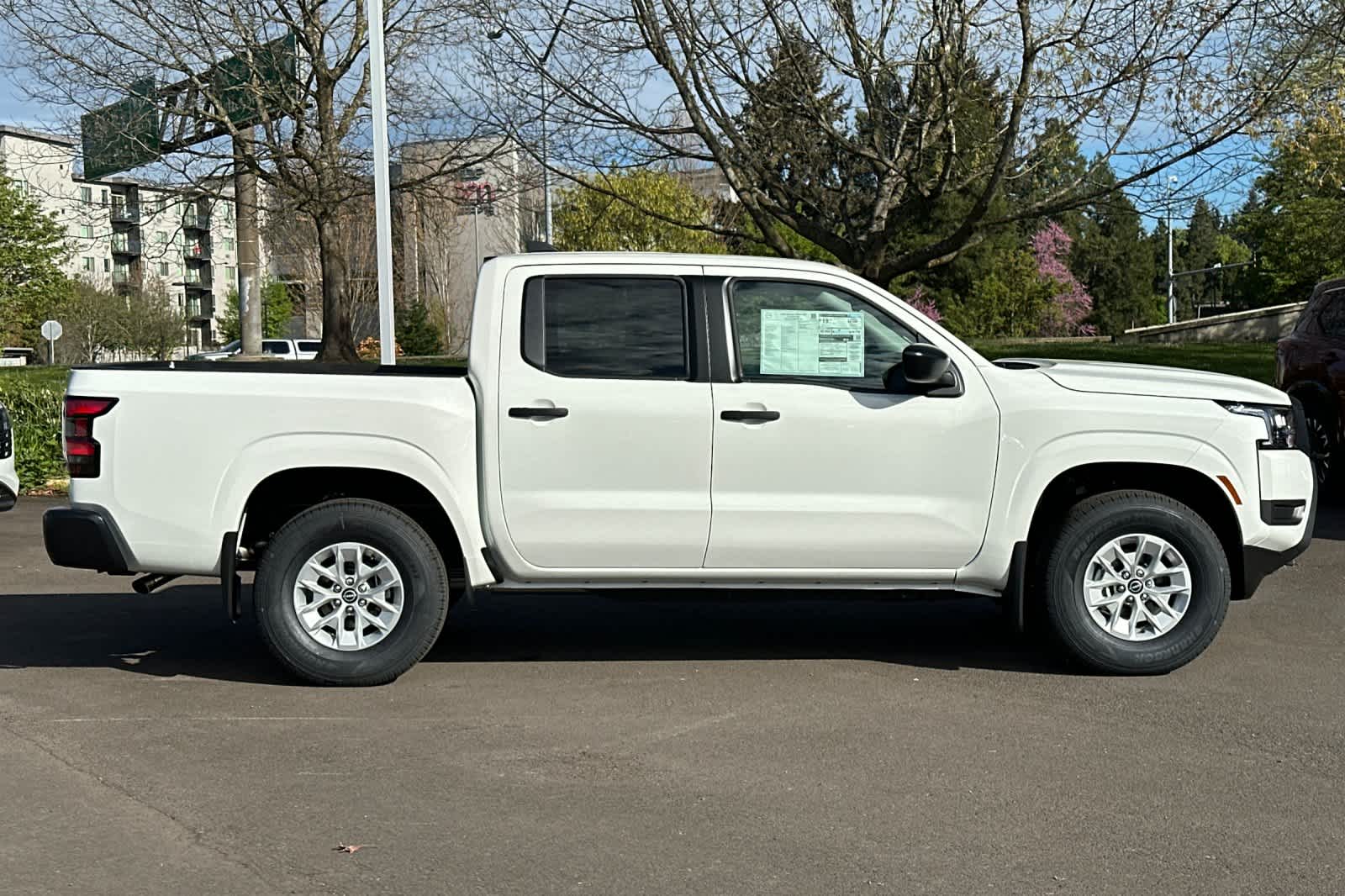 Thumbnail: 2026 Nissan Frontier - 8