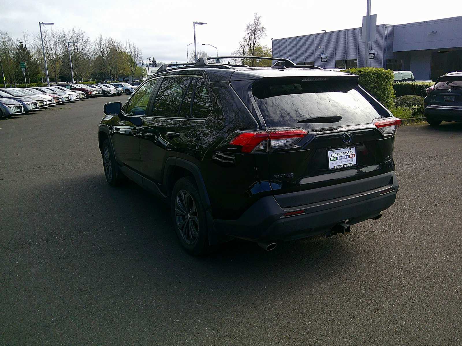 Thumbnail: 2022 Toyota RAV4 - 3