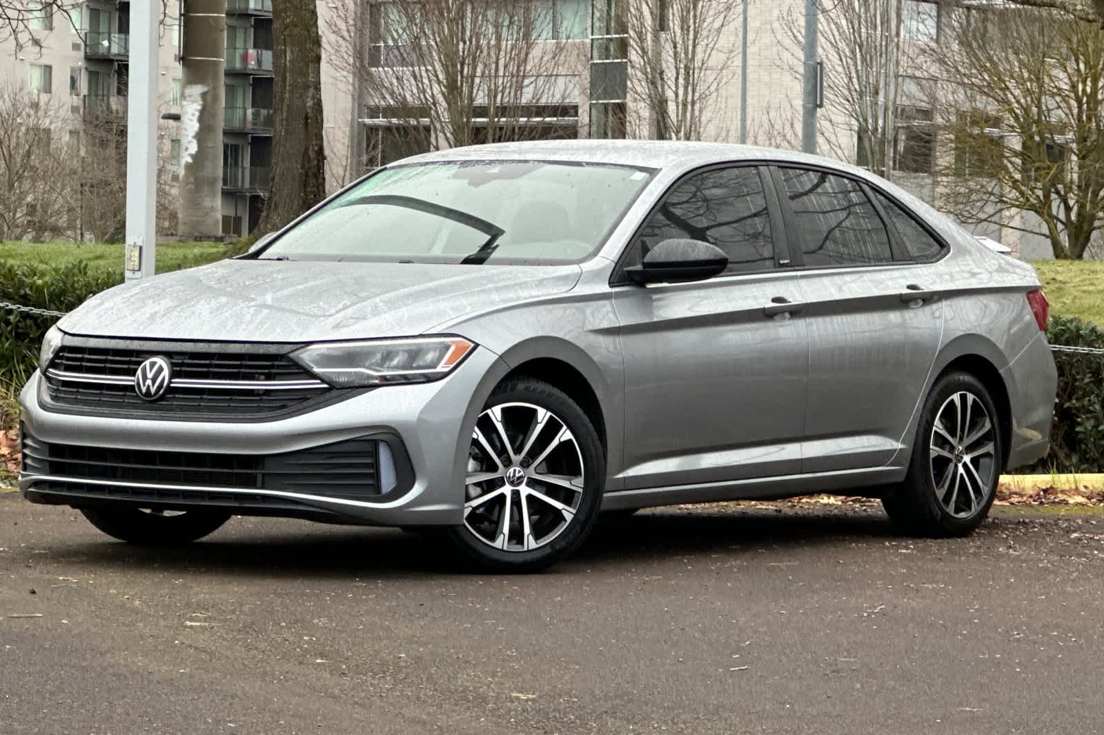 Thumbnail: 2023 Volkswagen Jetta - 1