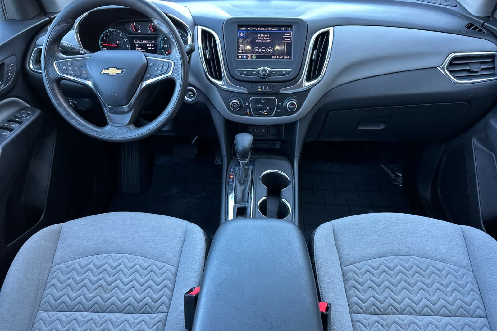 Thumbnail: 2022 Chevrolet Equinox - 3