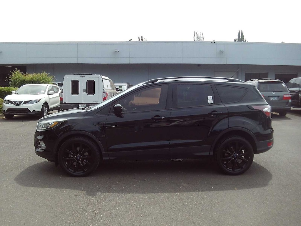 Used 2018 Ford Escape SE SUV